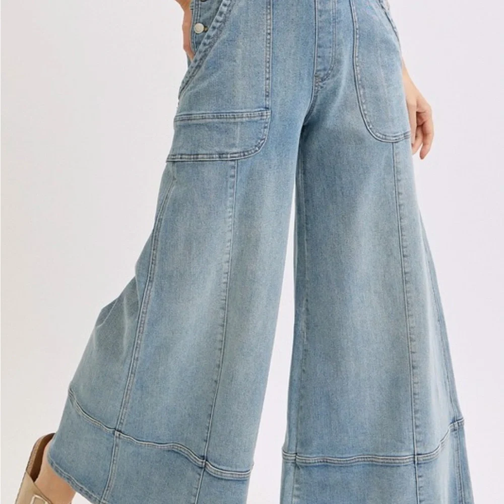 Women's Light Blue Denim Overalls - Picture 7 of 11